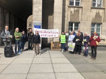 netzwerk.jpg netzwerk.jpg